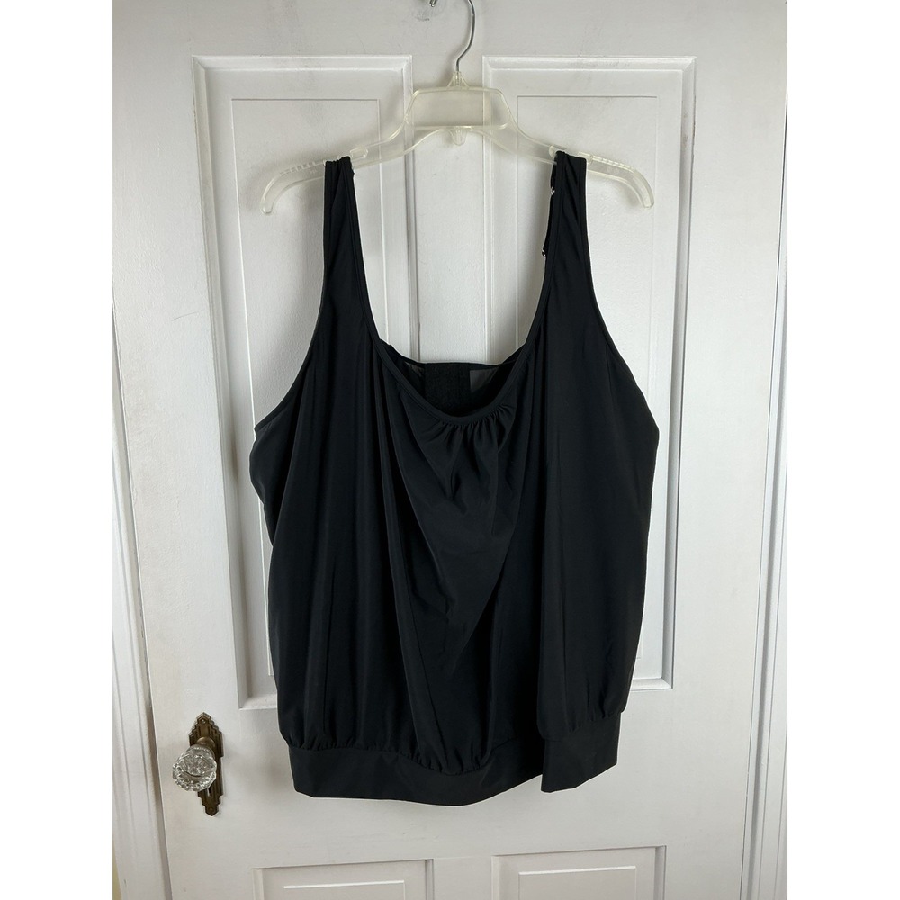 Catherines Swimsuit Top 30W Tankini Top Black Built In Bra NWT
